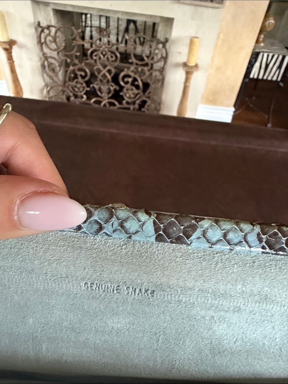 Neutral Snakeskin-Texture Evening Clutch - Women's GENUINE SNAKE - Picture 5 of 5